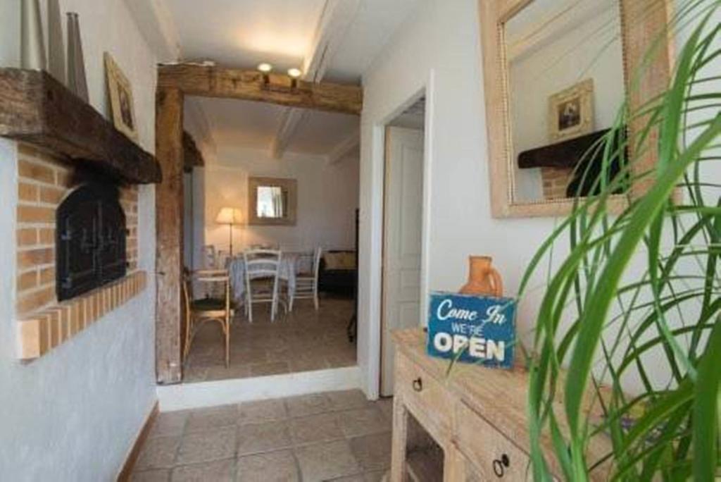 Auberge Du Canabal Lauzerte Esterno foto